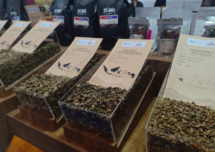 Biji Kopi diperlehatan Trade Expo Indonesia (TEI) ke-41 di Indonesia Convention Exhibition (ICE) BSD City, Kabupaten Tangerang, Banten