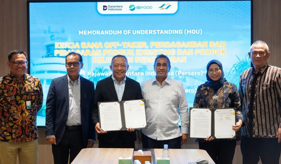 PenandatangananMoU Terkait Kerjasama PTPN III (Persero), PT RNI dan PT PPI